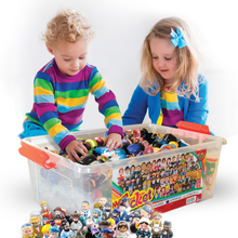 Load image into Gallery viewer, children playing with Mitzvah Kinder Mega Bucket